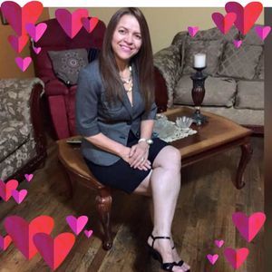 Meet your Posher, Iris